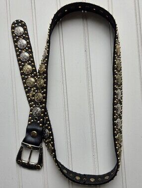 Vtg 80s Sand Castle Leather Grommet Belt